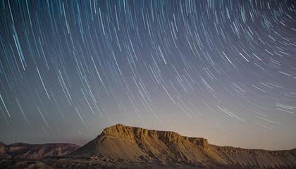 西甲官方：佩德里战莱万特轰出的世界波当选联赛8月最佳进球